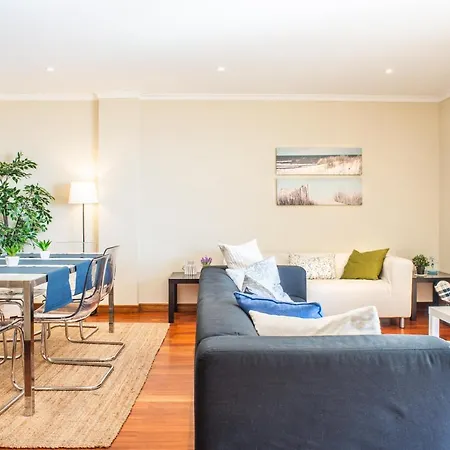 アパート Barramares 4 オヴァール