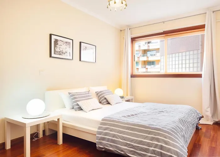 Barramares 4 アパート オヴァール